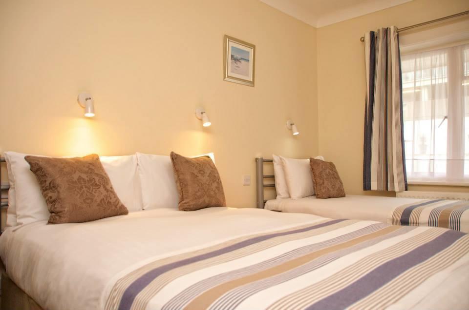 The Riviera Hotel & Apartments - Alum Chine Bournemouth Rom bilde
