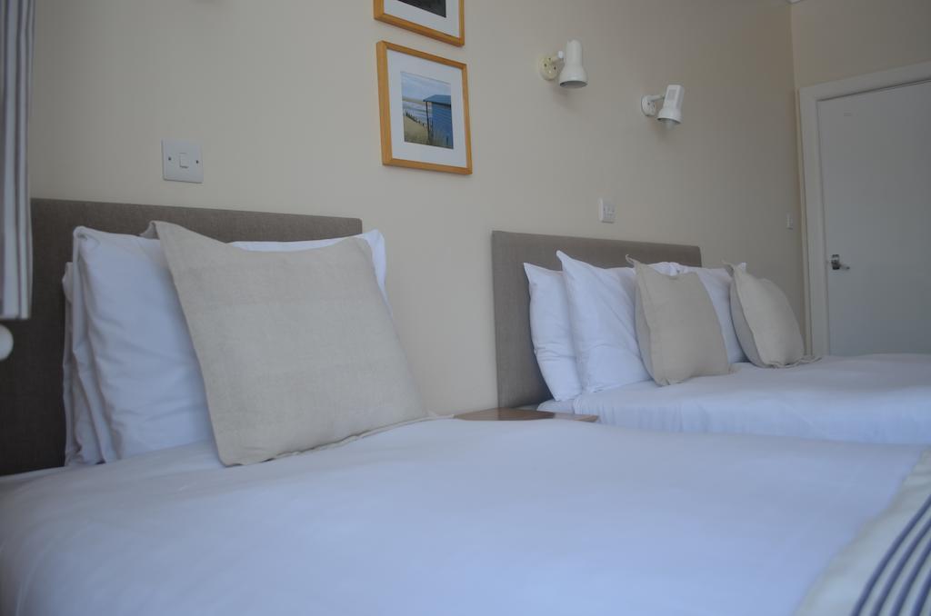 The Riviera Hotel & Apartments - Alum Chine Bournemouth Rom bilde